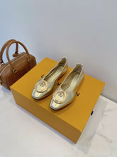 China Replica LV Women Shoes 70usd Only